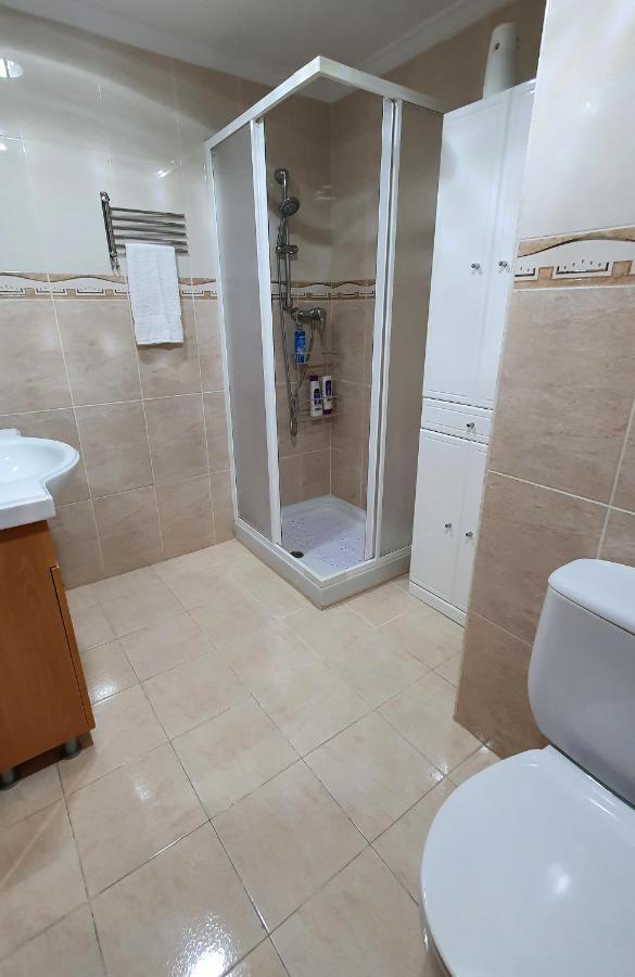 Piso Familiar Con Amplia Terraza 300M De La Playa Apartment Кулера Екстериор снимка
